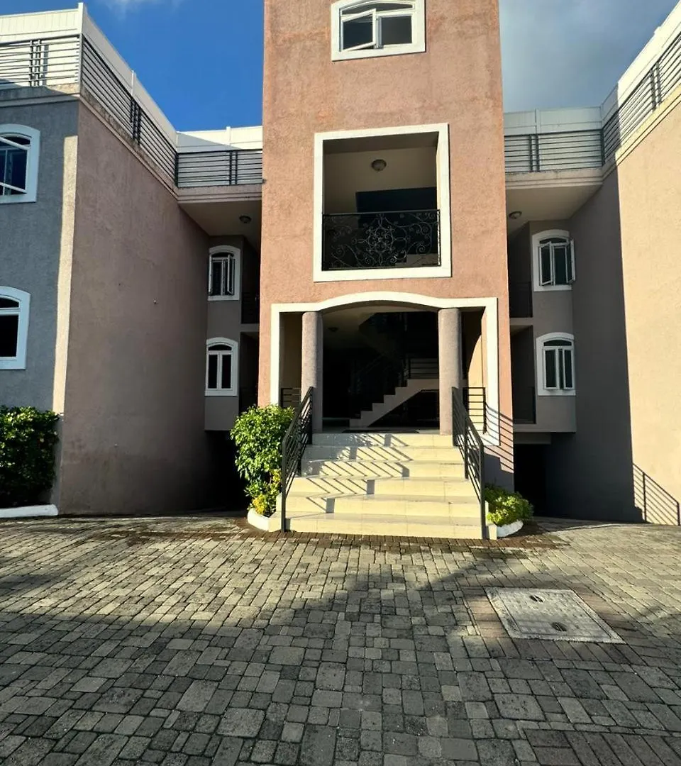 Ramzie\'S Place location